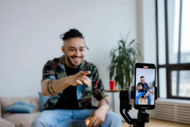 海外版抖音TikTok“发家史”,如何在逆全球化下战胜Facebook?