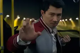 刘思慕这次的无知程度，简直超过荷兰弟图片