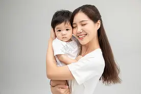 孩子叫你“妈妈”还是“妈”？看似一字之差，其实藏着很多秘密图片