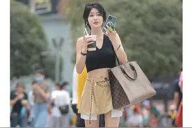 河南洛阳美女时尚街拍高清图图片