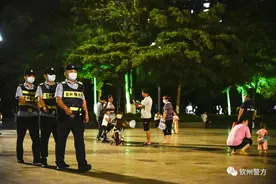 钦州巡警四项举措推进“百日行动”深入开展图片