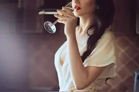 浅谈社会丑恶之女性堕落图片
