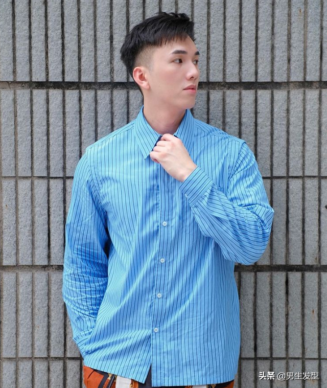 男生"锅盖头"发型过时了,这3款短发才适合夏天剪,清爽又帅气