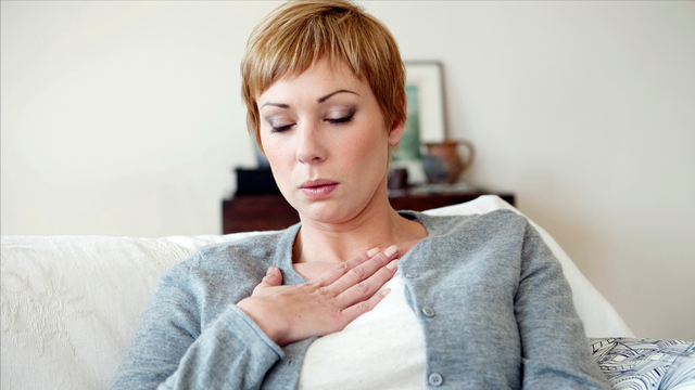 0.15元一片的甲钴胺是治疗腰椎间盘突出的神药吗？它有哪些作用？