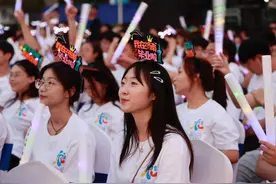 青春济南：向世界Say hi图片