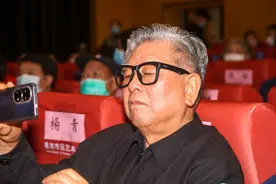姜昆珠海表演相声，友情助力杨青古琴演奏会图片