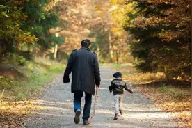 和儿女相处时，你要学会隐忍，别做以下几件事图片
