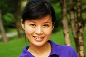 程愫：我是“火凤凰”，45岁失婚后携子浴火重生，风光背后是泪水图片