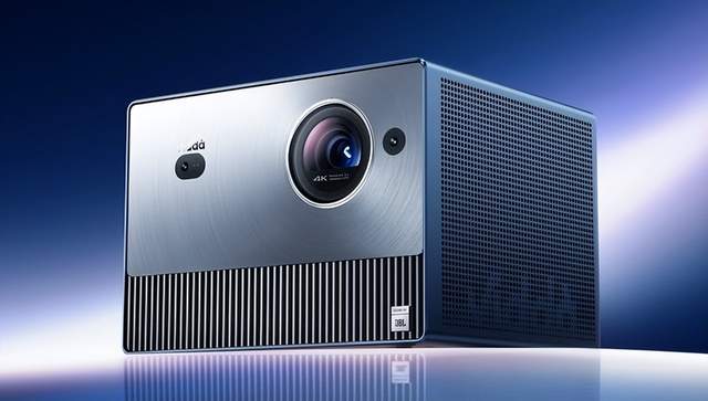 想要实现观影自由，Vidda C1S投影仪了解下