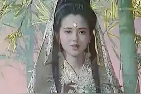 陶慧敏饰演的观世音菩萨惊为天人，至今无人能超越，一见倾心图片