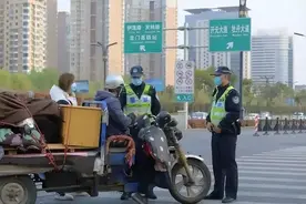 三轮车、老年代步车上牌流程来了，不清楚能否上牌？一看便知图片