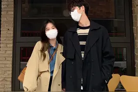 高颜值情侣穿搭！153cm女生和180cm男友亲密互动，这画面太有爱图片