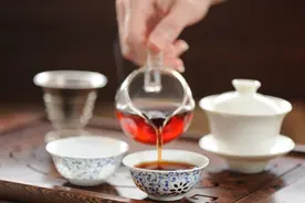 普洱茶，存放十多年了，还能喝吗？普洱茶到底要存几年最好喝？图片