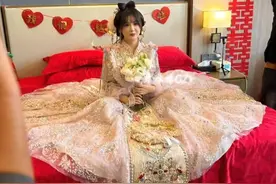 杨清柠：从少女妈妈到豪门新娘的不凡蜕变图片