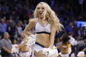 NBA常规赛拉拉队热舞精选图片