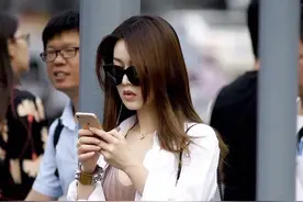 为啥人在升职以后都会变得六亲不认，架子很大？换个角度看就懂了图片
