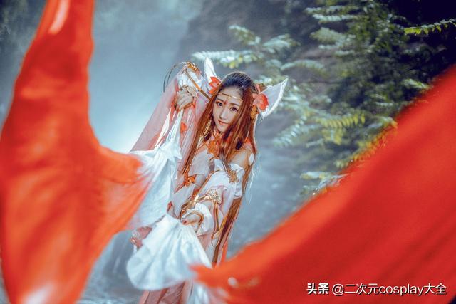 因为自卑踏入二次元的女孩,却因《秦时明月》和cos变得自信