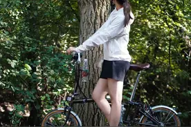 休闲、通勤还是战斗—百变的折叠自行车会说“我都行”图片