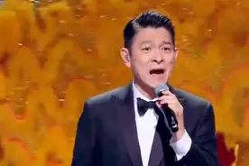 香港这一夜，刘德华成龙好燃，华晨宇王一博丢人，张柏芝真的好美图片