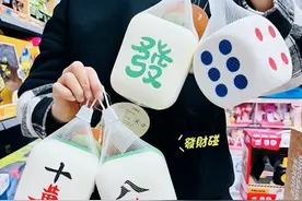 央视曝光的5种“毒玩具”！致娃性早熟、皮肤病！家里有的快扔！图片