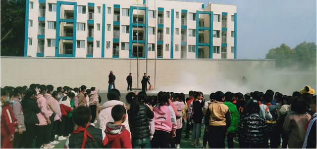 四川省民生研究会新媒体中心-官网