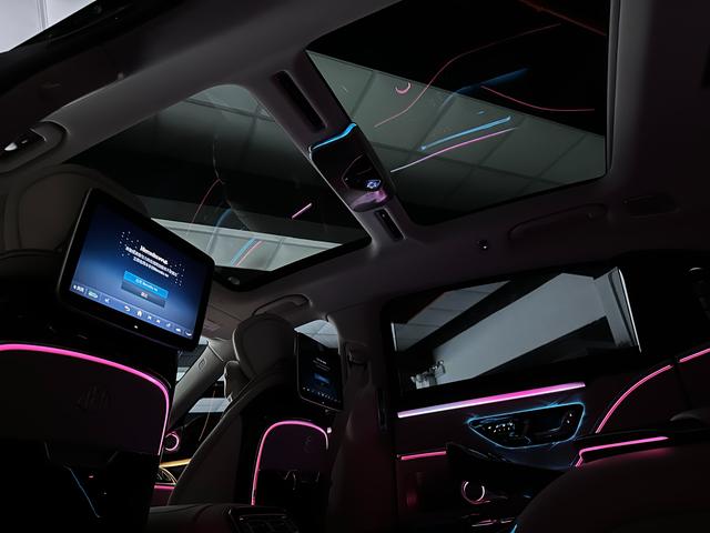 "内饰动画环境照明系统"迈巴赫s480改装主动式氛围灯