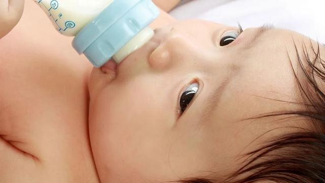 绝大多数奶粉都添加脱盐乳清粉，你们知道它有何作用吗？