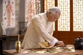 中西医临床医学专业，又学中医又学西医，大家要注意了图片