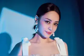 “身高不够颜值来凑”的明星们！网友：释怀了，都是普通人图片