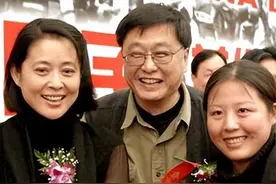 王文澜：与倪萍离婚，弃生病儿子，被骂18年，如今71岁一人生活图片