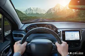 别人不告诉你的给领导开车的16个注意事项图片