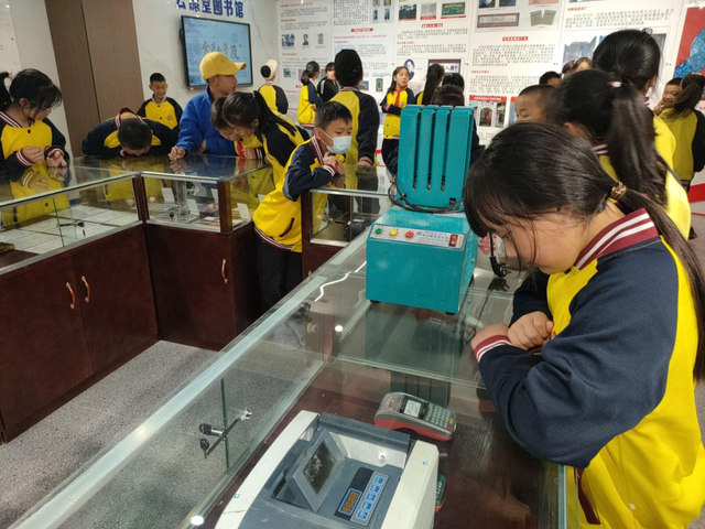 四川省民生研究会新媒体中心-官网