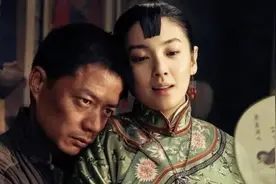 同样是演田小娥，把李沁版和张雨绮版放一起，差距就出来了图片