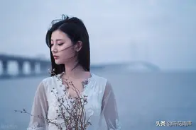 两性交往，女人追求男人的关键在于：主动和用心图片