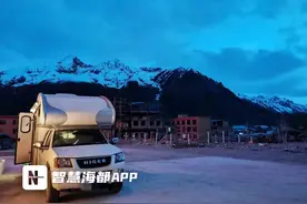 晚晴 | 退休夫妻四海为家，自驾房车走遍天涯图片