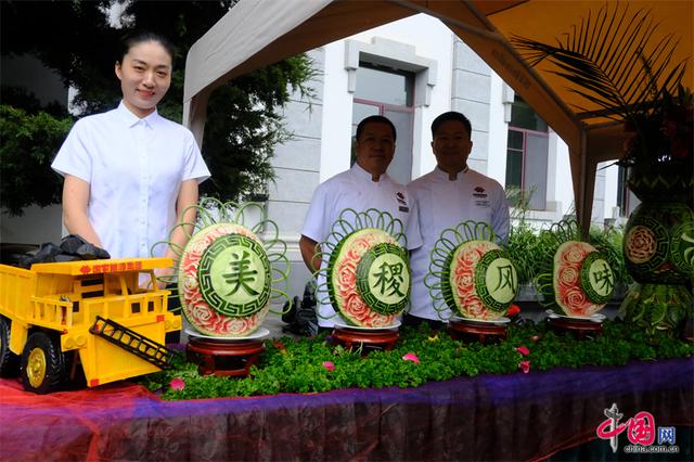 "黄河环抱风光好金秋共赴准超Bá"!准格尔金秋文旅"厚礼"请查收