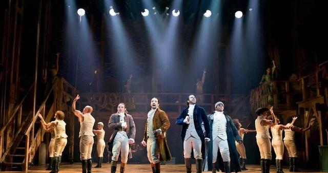 ����ά��������ʦ���ı��������������ƽ���ܣ�����еľ������