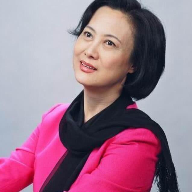 演员柏寒：丈夫意外离世，她又患癌，留下儿子给海清养