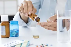 血肌酐已经涨到了数百，肾衰患者吃药还管用吗？图片