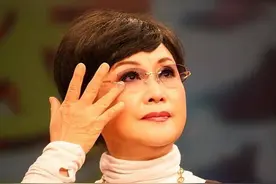 愧疚的李谷一：初婚嫁给恩师，二婚嫁给粉丝，79岁两任丈夫已离世图片