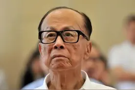 面对官方三次警告，李嘉诚没有发声，国家终于采取行动图片