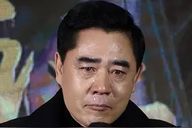 老戏骨陈宝国，德艺双馨，这才是完美的人生赢家！图片