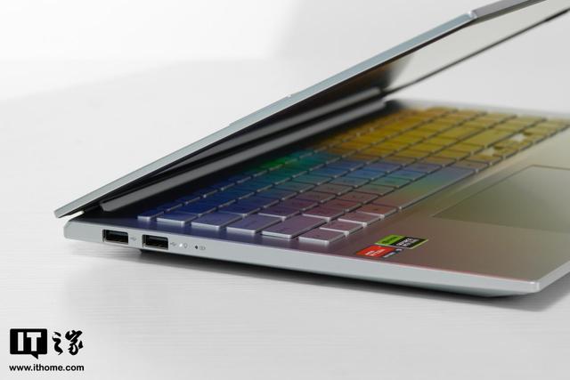 ��˶��ηPro15 2023���⣺��ѡ����ֵRTX�ᱡ��