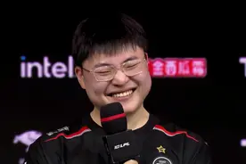 湖北籍电竞选手简自豪Uzi复出首秀终结队伍三连败图片