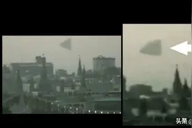 就在头顶：悬浮在克里姆林宫红场夜空中百米级别的巨型金字塔UFO图片