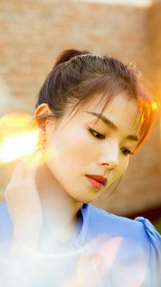 事实证明，“国民女神”刘涛，已经走上了另外一条“不归路”