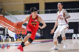 两将和好难救主！CBA上海2-0淘汰深圳，顾全冒险救富兰克林成佳话图片