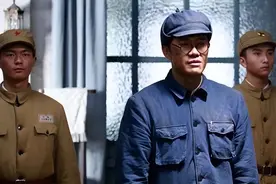 他是军统三剑客之一，曾害死名将杨虎城，晚年却为共产党说好话图片