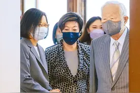 台积电创始人张忠谋一边祝贺大陆，一边要把台积电变“美积电”？图片