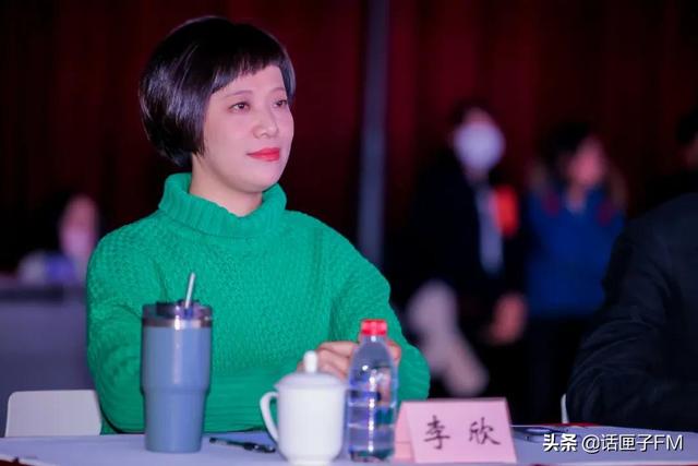 新时代的雏凤清音，新广播的明日星光